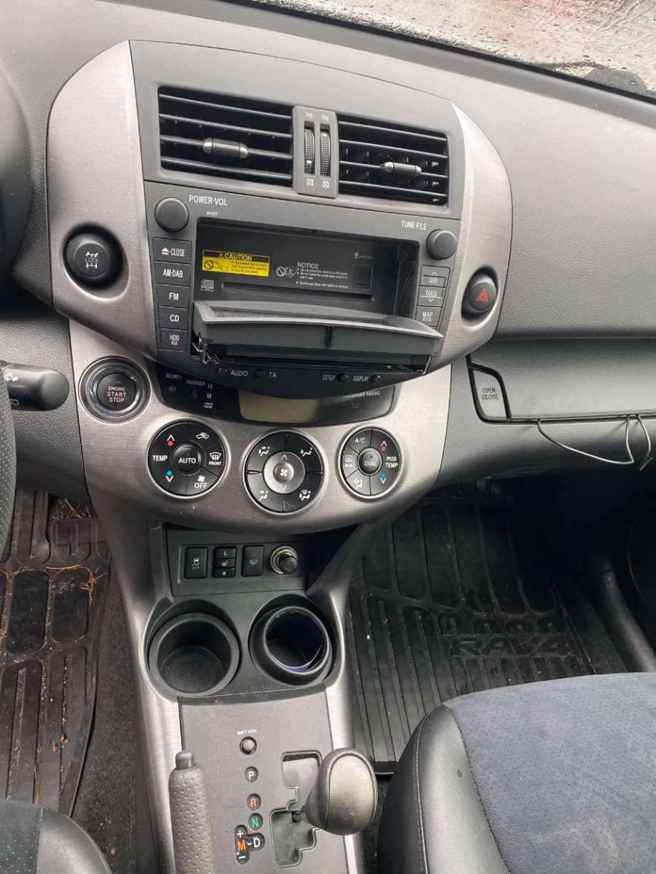 Toyota RAV4 2009-2013 (Type III, Fase 2) , Motorkode: 2AD-FHV, Girkassekode: