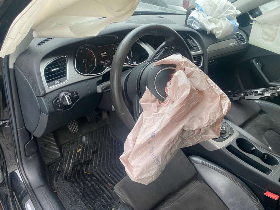 Audi A4 2007-2014 (Type IV) (B8) (B8), Motorkode: CJCA, Girkassekode: 