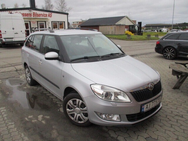 Škoda Fabia 2010-2014 (Type II, Fase 2) , Motorkode: CBZA, Girkassekode: 