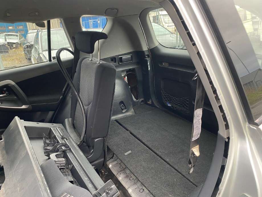 Toyota RAV4 2006-2009 (Type III, Fase 1) , Motorkode: 2AD-FTV, Girkassekode:
