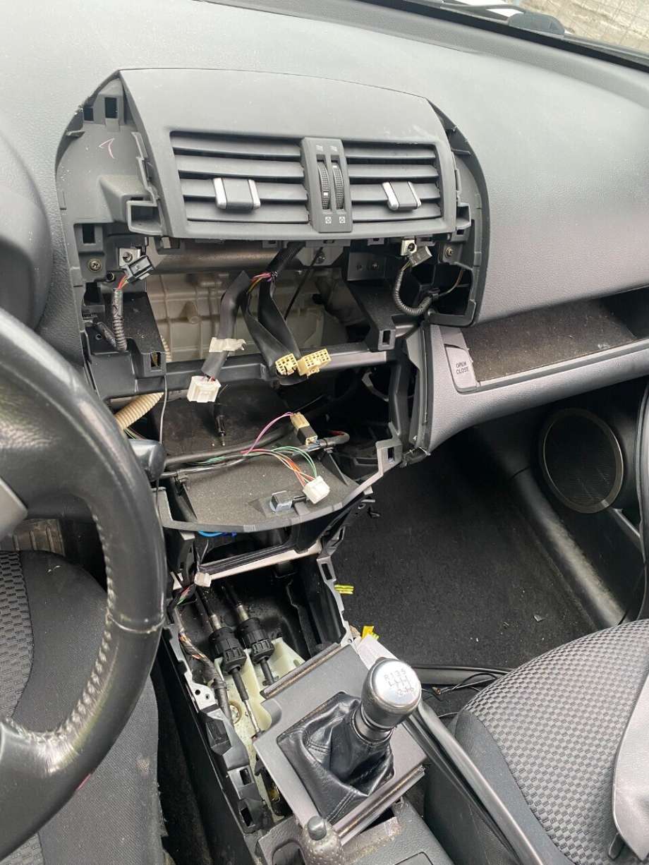 Toyota RAV4 2006-2009 (Type III, Fase 1) , Motorkode: 2AD-FTV, Girkassekode:
