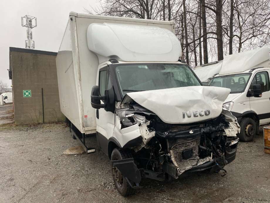 Iveco Daily 2014-->> (Type VI) , Motorkode: , Girkassekode: 