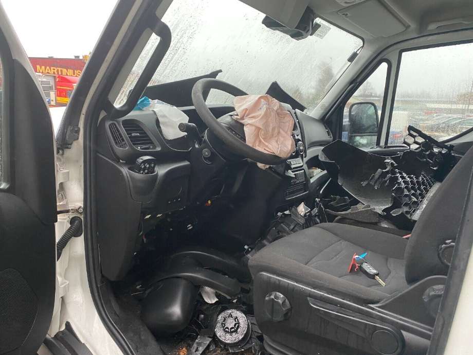 Iveco Daily 2014-->> (Type VI) , Motorkode: , Girkassekode: 