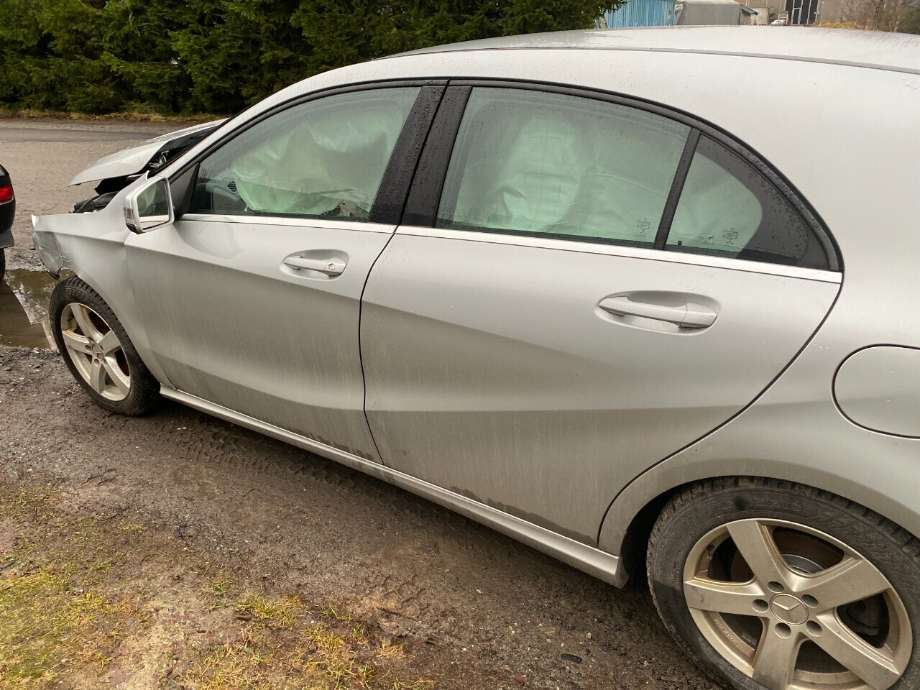 Mercedes A-Klasse 2012-2018 (W176) (W176), Motorkode: M270.910, Girkassekode: 
