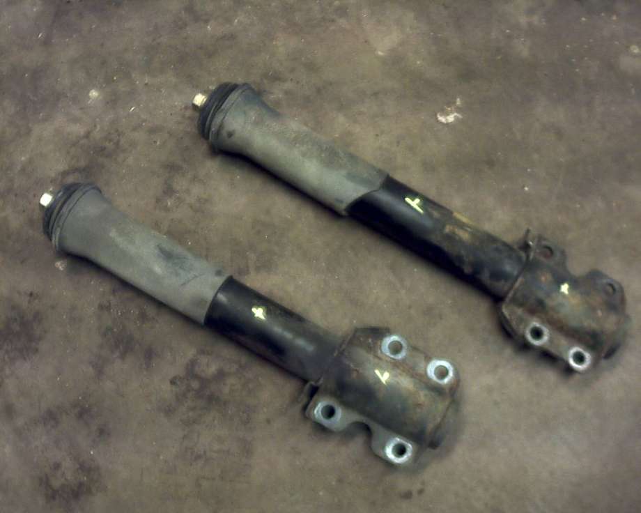 Støtdemper foran til VW LT 1996-2006 (Type II) (MB) (MB)