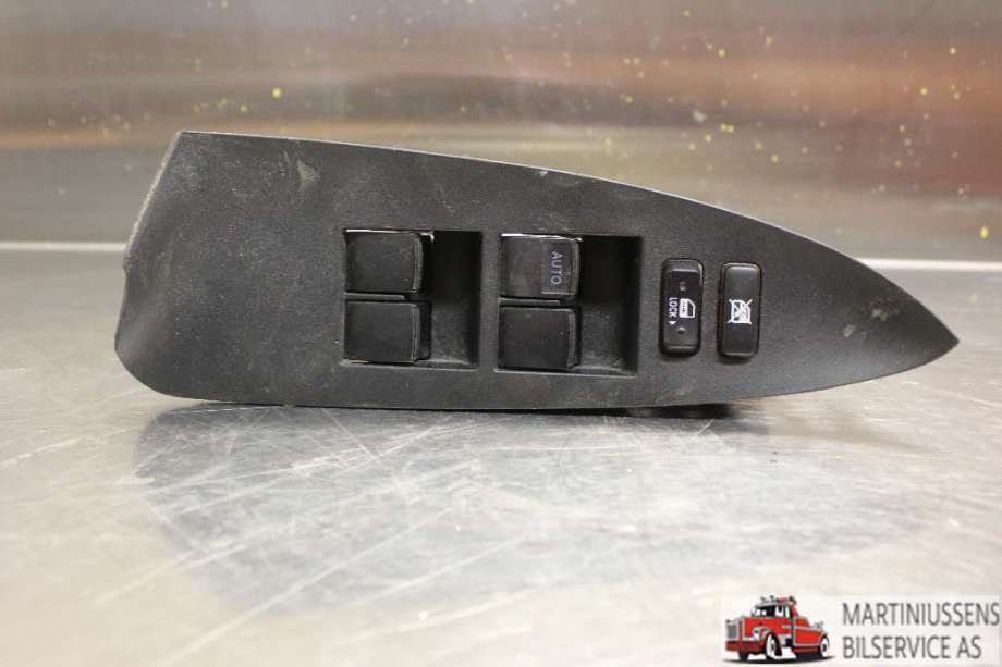 Bryter ruteheis til Toyota RAV4 2006-2009 (Type III, Fase 1)  