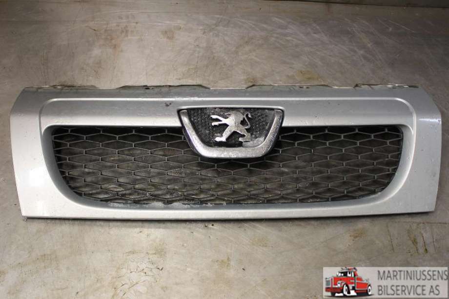 Grill til Peugeot Boxer 2007-2013 (Type III, Fase 1)  (PEUGEOT|)