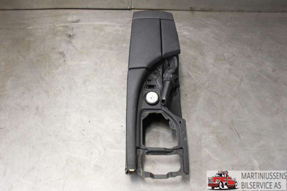 Innredning, Konsoll til BMW 5-Serie 2003-2010 (E60/E61) (E60/E61) 