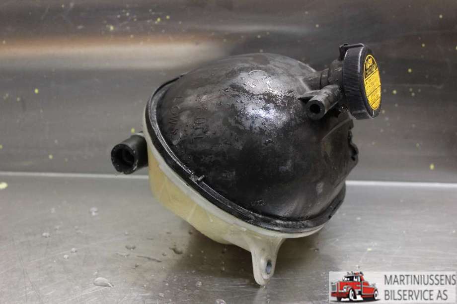 Ekspansjonstank til Toyota Corolla 2002-2007  (TOYOTA|)