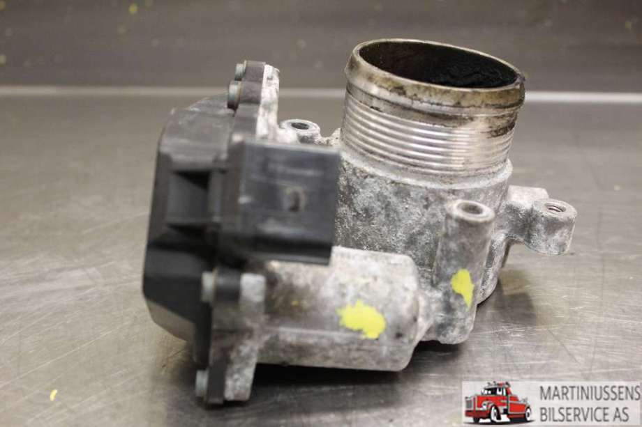 Spjeldhus til VW Passat 2011-2015 (B7) (B7) (VOLKSWAGEN|03L128063R|)