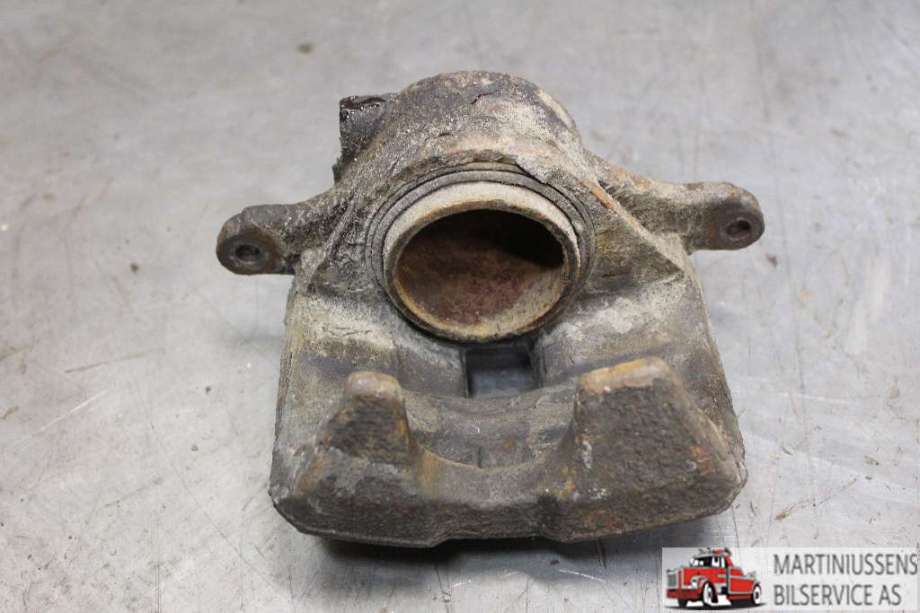 Bremsecaliper høyre foran til Toyota Hiace 2007-2012 (Fase 3)  (TOYOTA|)