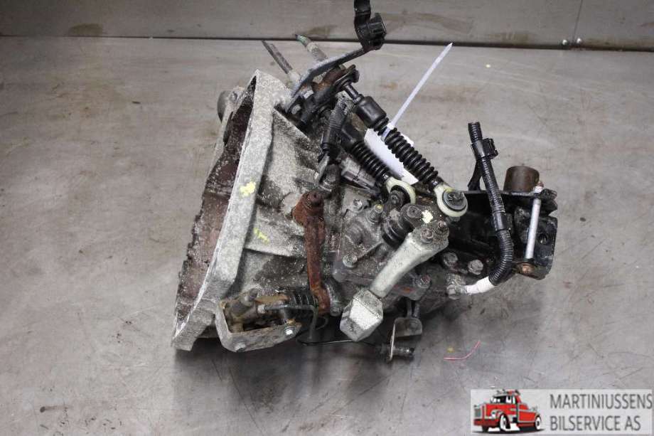 Girkasse manuell til Toyota Yaris 2012-2014 (Type III, Fase 1)  (TOYOTA|)