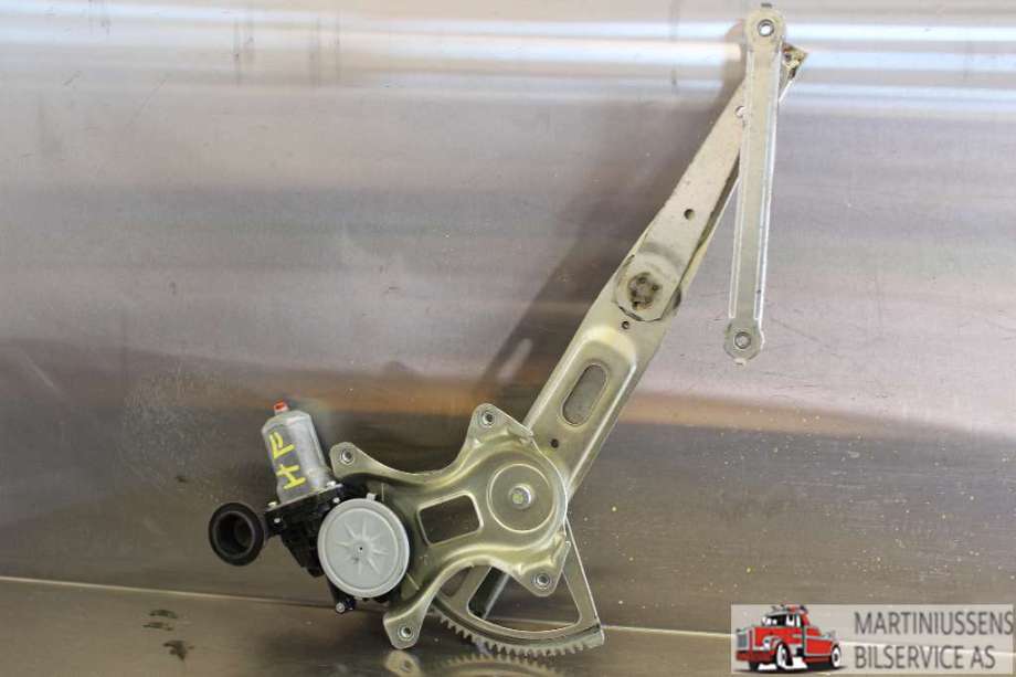 Ruteheis høyre til Toyota RAV4, 2006-2009 (Type III, Fase 1) (TOYOTA|)