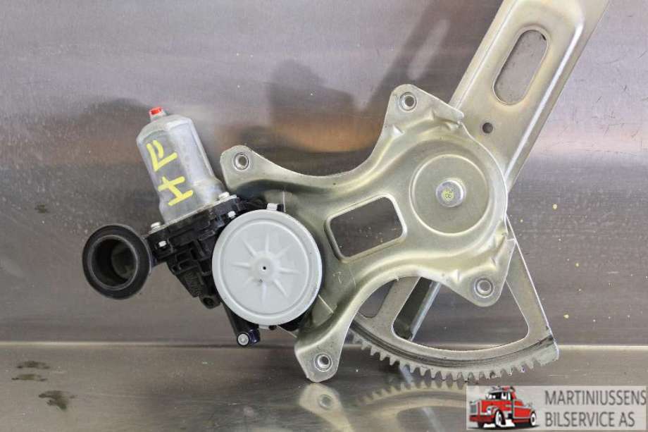 Ruteheis høyre til Toyota RAV4 2006-2009 (Type III, Fase 1)  (TOYOTA|)