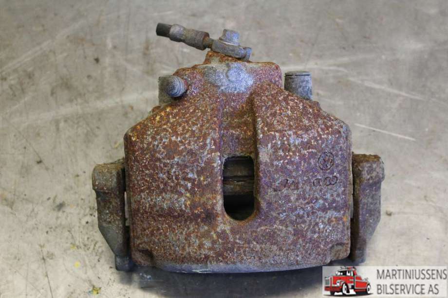 Bremsecaliper høyre foran til VW Passat 2011-2015 (B7) (B7)