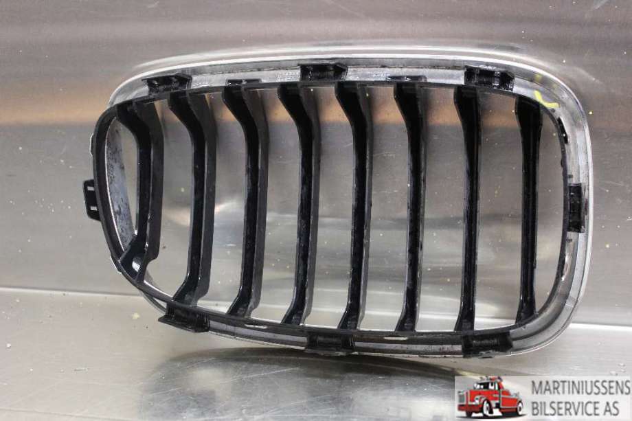 Grill venstre til BMW 1-Serie 2011-2015 (Fase 1) (F20/F21) (F20/F21) (BMW|)