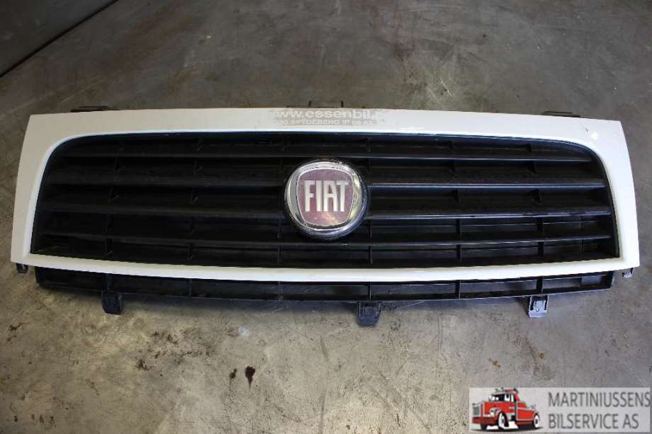 Grill til Fiat Scudo, 2007-2017 (Type II)  (FIAT|)