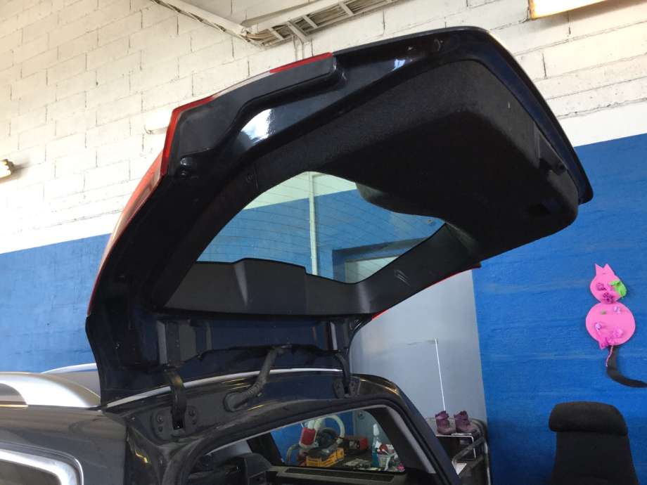 Bakluke til Volvo V70 2007-2013 (Type III, Fase 1) (VOLVO|)