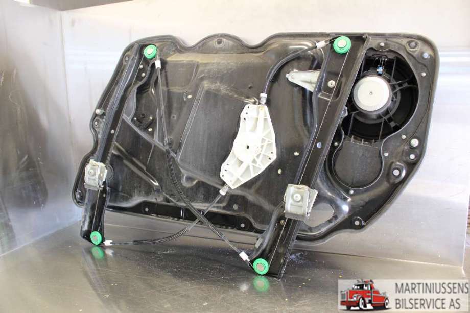Ruteheis til VW Passat 2011-2015 (B7) (B7) (VOLKSWAGEN|)