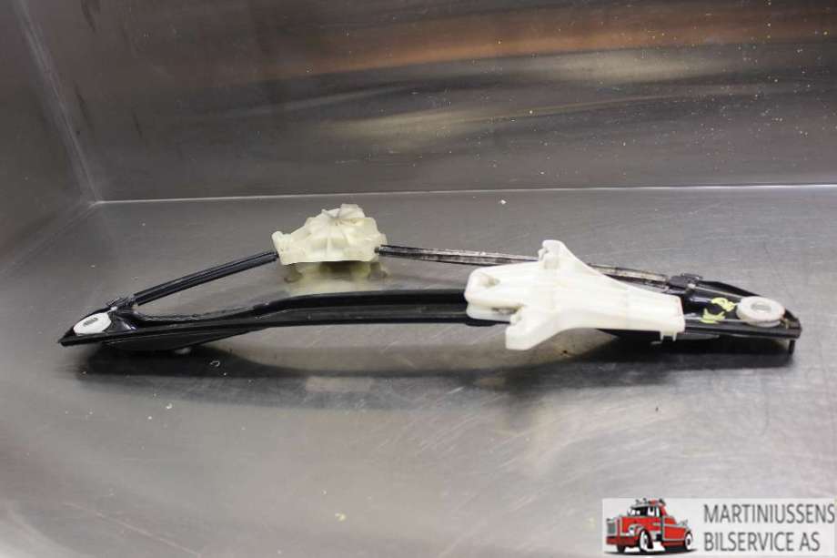 Ruteheis til VW Amarok, 2010-2016 (Type I, Fase 1)  (VOLKSWAGEN|)