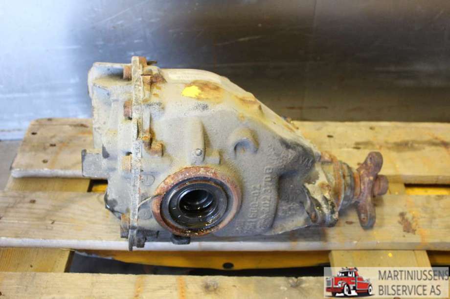 Kardang klokke bak til BMW 3-Serie 2012-2018 (F30/F31/F34) (F30/F31/F34) (BMW|2;81|)