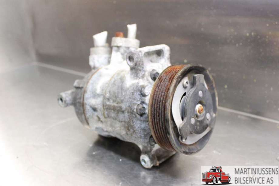 Aircondition kompressor til Škoda Octavia 2013-2016 (Type III, Fase 1)  (SKODA|5Q0 820 803 C|)