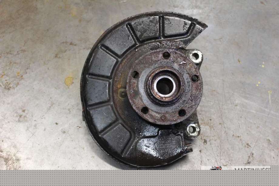 Hjulspindel høyre foran til VW Passat 2005-2010 (B6) (B6) (VOLKSWAGEN|)