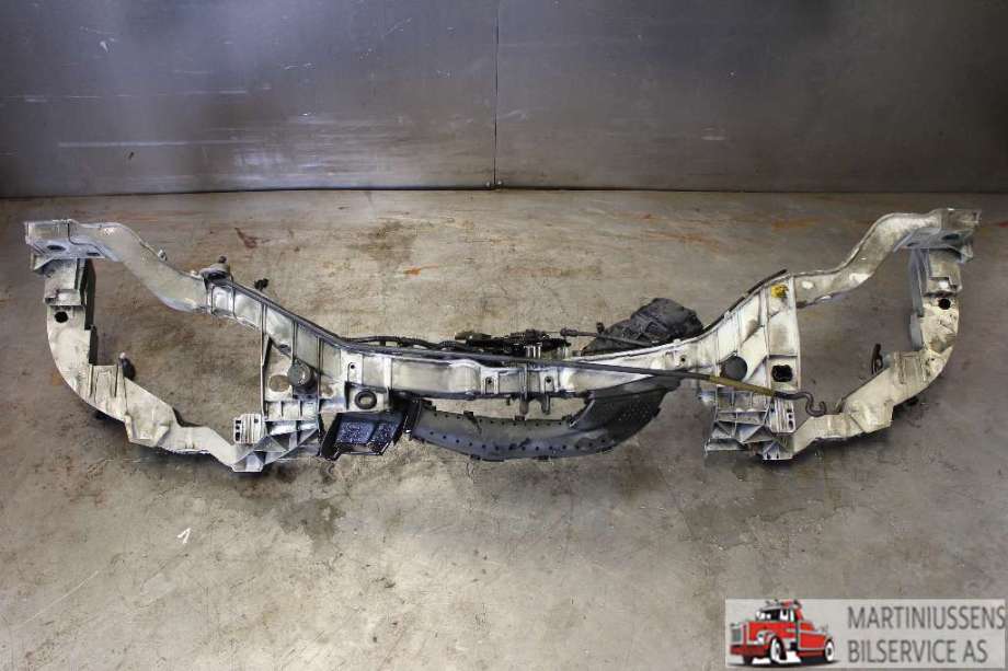 Karosseri front til Ford Focus 2011-2014 (Type III, Fase 1)  (FORD|)