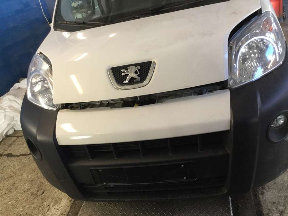 Støtfanger foran til Peugeot Bipper, 2014-->>  (PEUGEOT|)