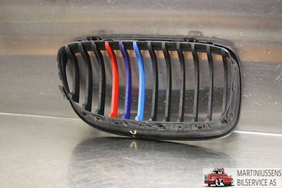 Grill venstre til BMW 3-Serie 2005-2011 (E90/E91/E92/E93) (E90/E91/E92/E93) (BMW|)
