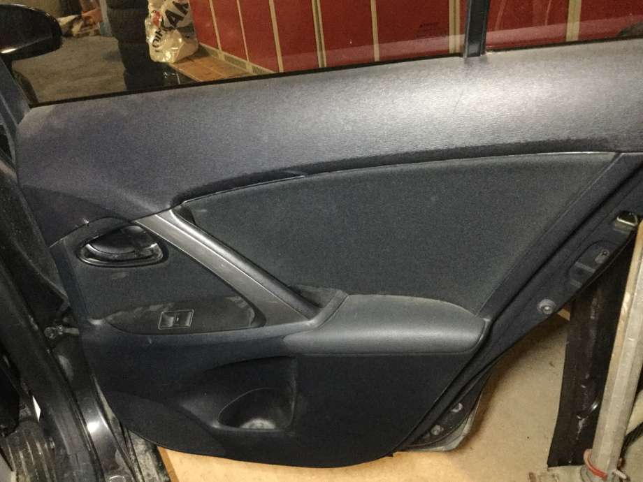 Dørtrekk høyre til Toyota Avensis, 2009-2015 (Type III, Fase 1) (TOYOTA|)