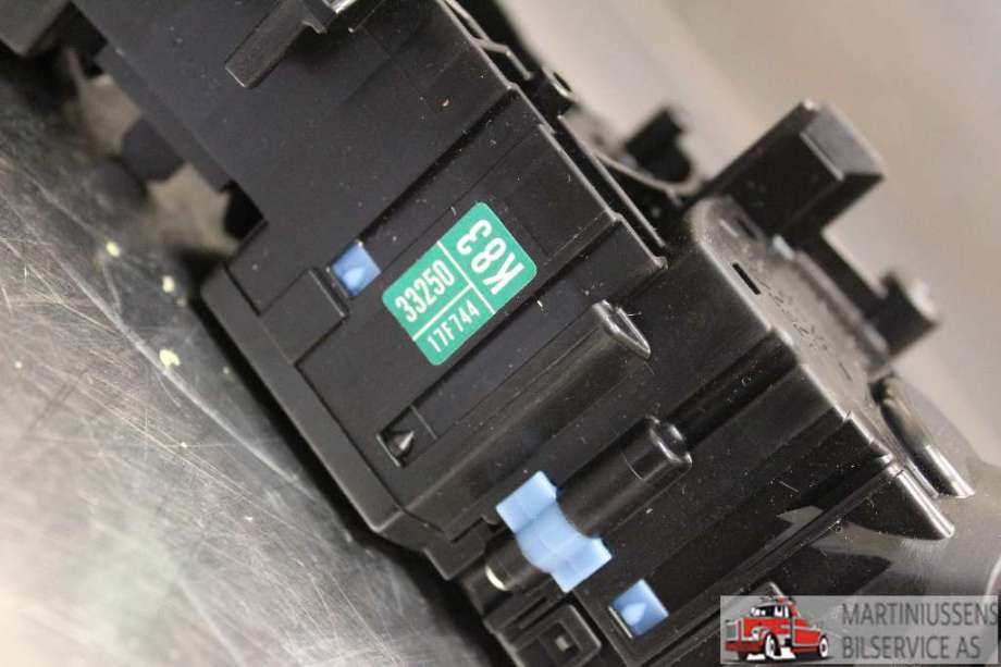 Bryter combi til Toyota RAV4 2016-2019 (Type IV, Fase 2)  (TOYOTA|)