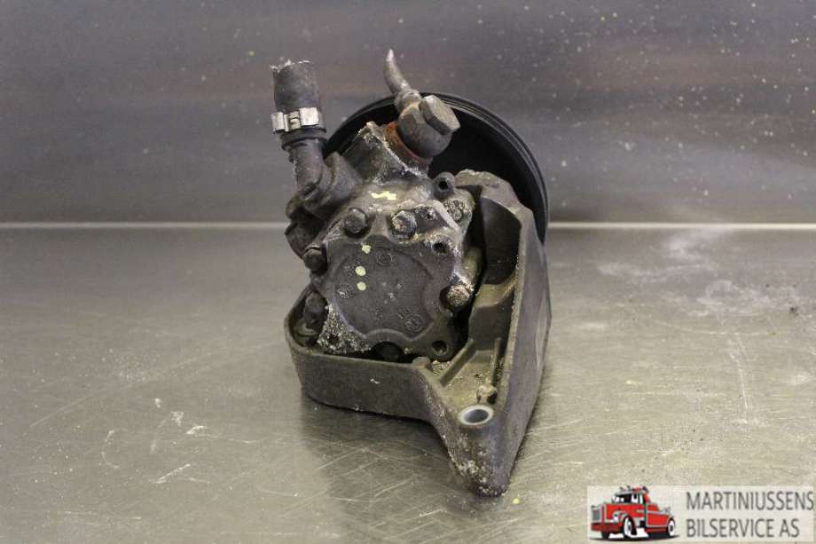 Servo pumpe mekanisk til BMW 1-Serie 2004-2011 (E81/E82/E87/E88) (E81/E82/E87/E88) (BMW|)