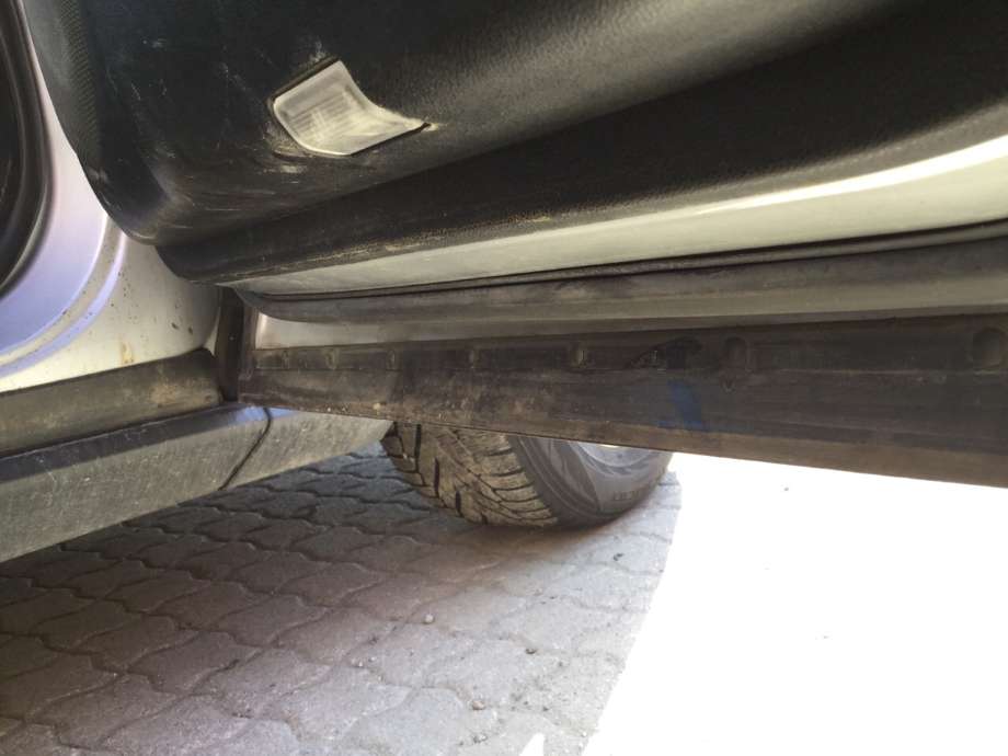 Dør høyre foran til Mercedes ML 2005-2011 (W164) (W164) (MERCEDES|)