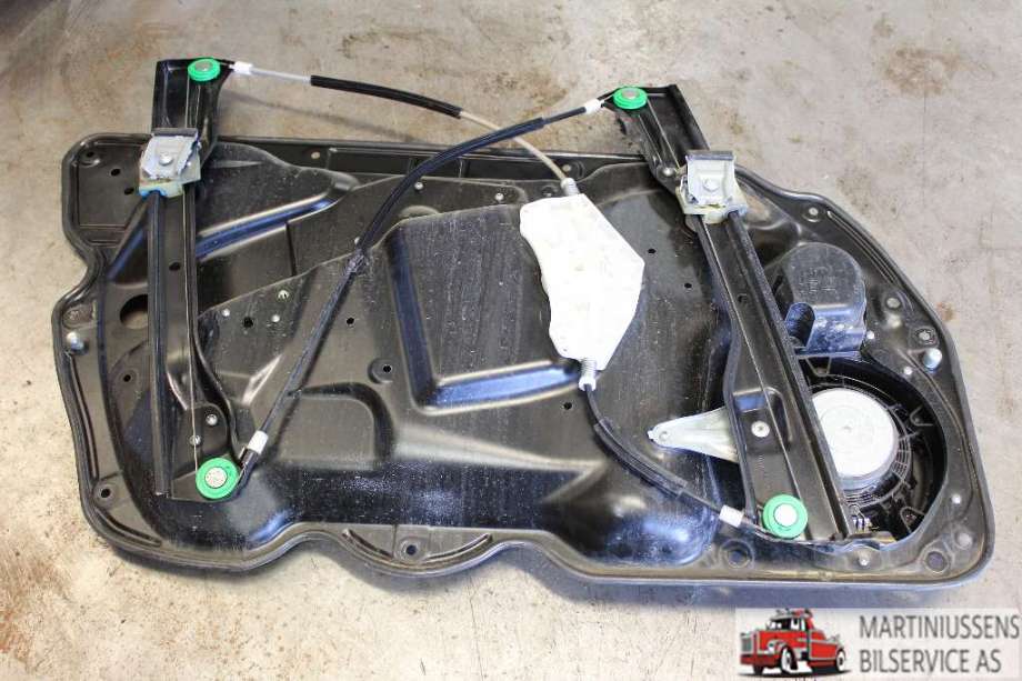 Ruteheis til VW Passat 2005-2010 (B6) (B6) (VOLKSWAGEN|)