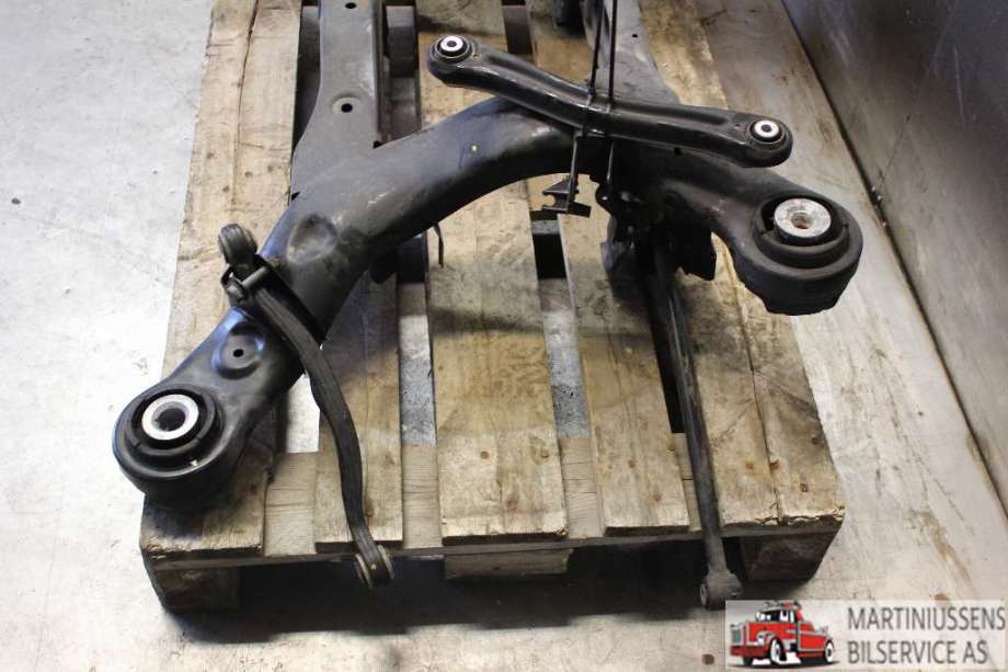 Travers bak til Mercedes ML 2011-2015 (Fase 1) (W166) (W166) 
