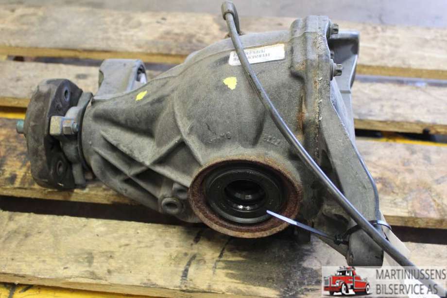 Kardang klokke bak til Mercedes ML, 2011-2015 (Fase 1) (W166) (W166) (1663502711418858131)