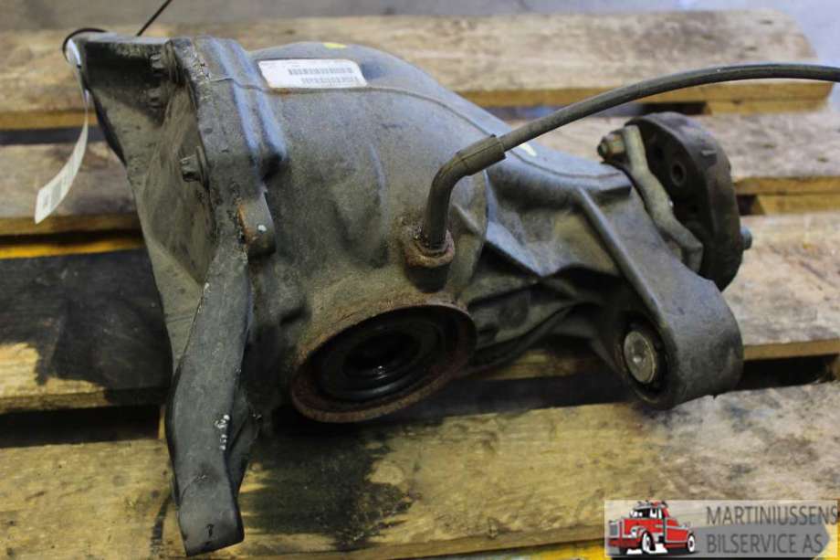 Kardang klokke bak til Mercedes ML 2011-2015 (Fase 1) (W166) (W166) (1663502711418858131|)