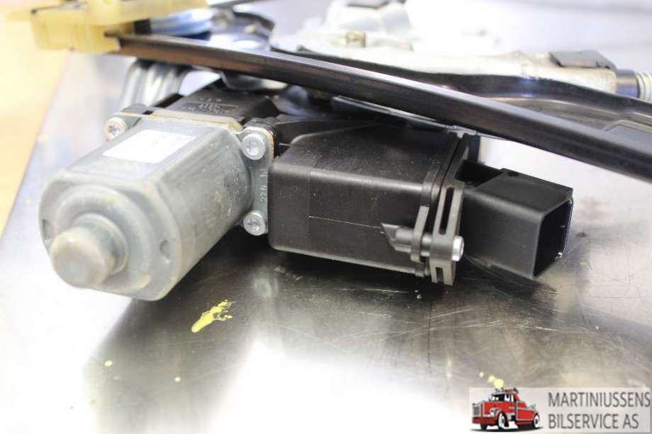 Ruteheis venstre til Opel Insignia A 2009-2014  (OPEL|20951581|)