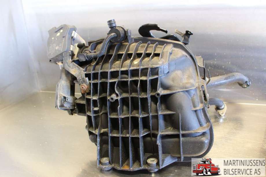 Manifold innsug til BMW 3-Serie 2005-2011 (E90/E91/E92/E93) (E90/E91/E92/E93) (BMW|1354756106701|)