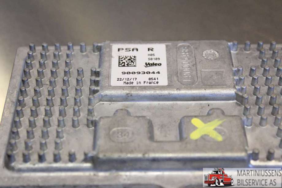 Styreenhet xenon/ballast til Peugeot 3008 2016-->> (Type II)  (PEUGEOT|90093044|)