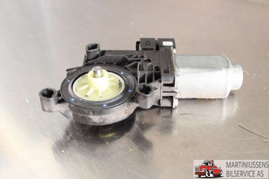 Ruteheis venstre til VW Transporter / Caravelle 2009-2015 (Fase 2) (T5) (T5) (VOLKSWAGEN|7E0 959 801|)