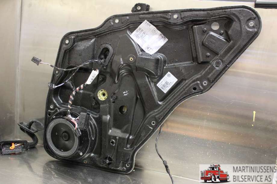 Ruteheis til VW Tiguan, 2011-2016 (Type I, Fase 2)  (VOLKSWAGEN|)