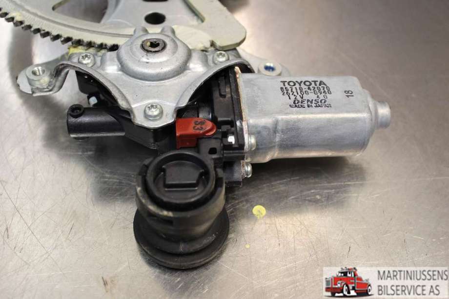 Ruteheis høyre til Toyota RAV4 2000-2006 (Type II)  (TOYOTA|)