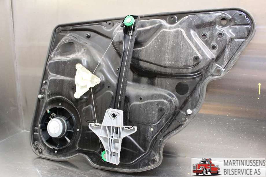 Ruteheis til VW Passat 2005-2010 (B6) (B6) (VOLKSWAGEN|)