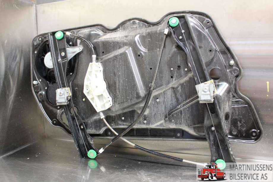 Ruteheis til VW Passat 2005-2010 (B6) (B6) (VOLKSWAGEN|)