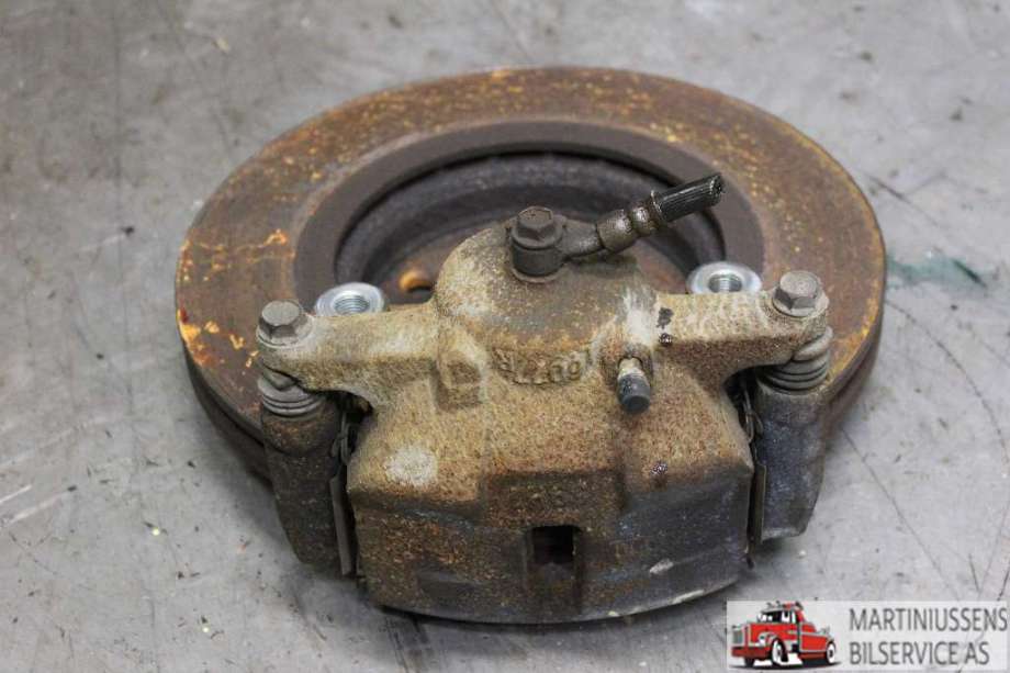 Bremsecaliper venstre foran til Nissan X-Trail, 2014-2022 (T32) (T32) (NISSAN|)