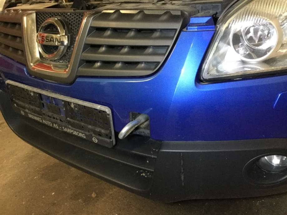 Støtfanger foran til Nissan Qashqai 2007-2010 (Type I, Fase 1)  (NISSAN|)