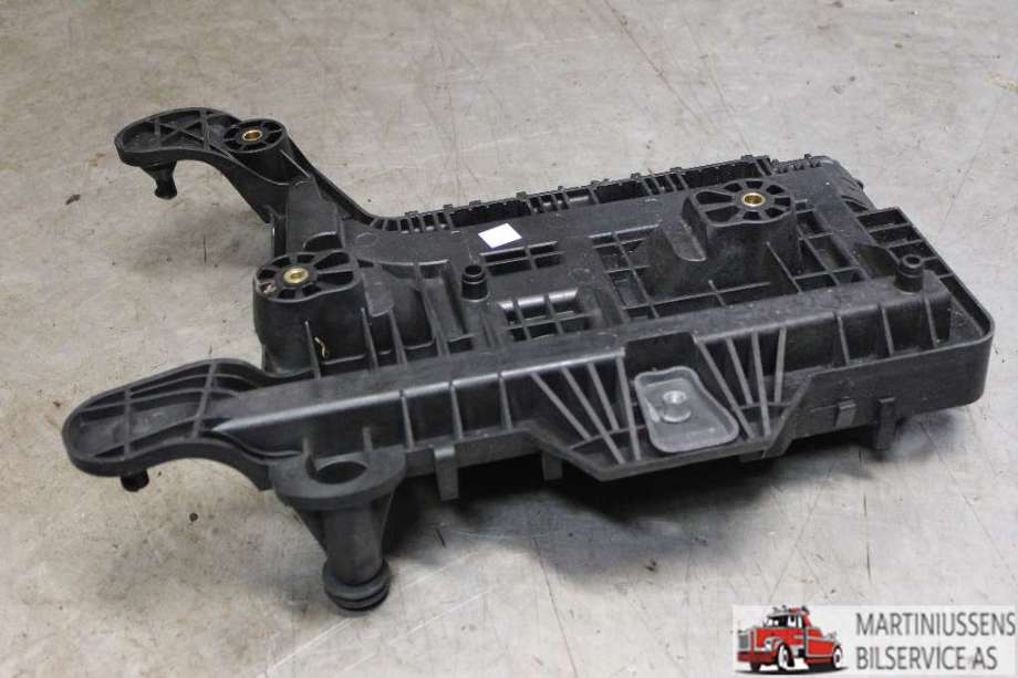 Batterikasse/feste til VW Tiguan 2011-2016 (Type I, Fase 2)  (VOLKSWAGEN|)