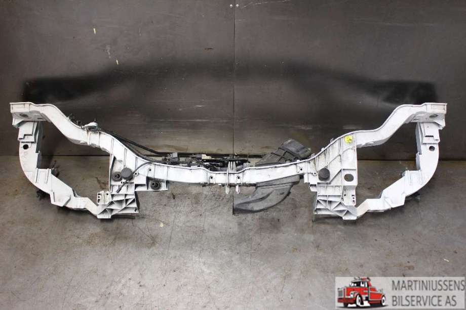 Karosseri front til Ford Focus 2011-2014 (Type III, Fase 1)  (FORD|)